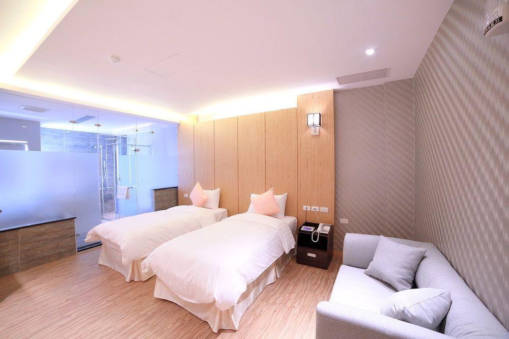 Garden Spring Hotel Jiaoxi Exterior photo